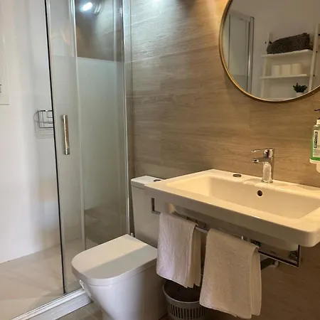 Apartment 5 Minutes Away From The Sea Daire *
